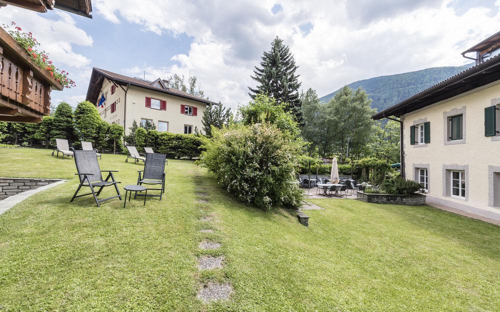 Lener Wirtshaus & Hotel Campo di Trens Exteriör bild