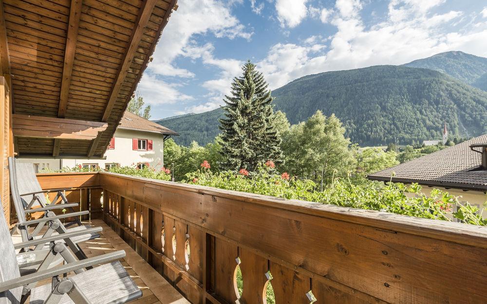 Lener Wirtshaus & Hotel Campo di Trens Exteriör bild